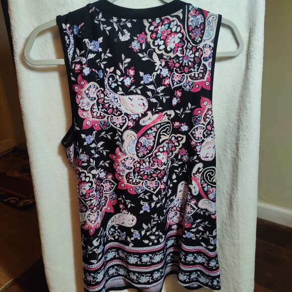 Lauren Conrad Sleeveless Tunic - Picture 2 of 4
